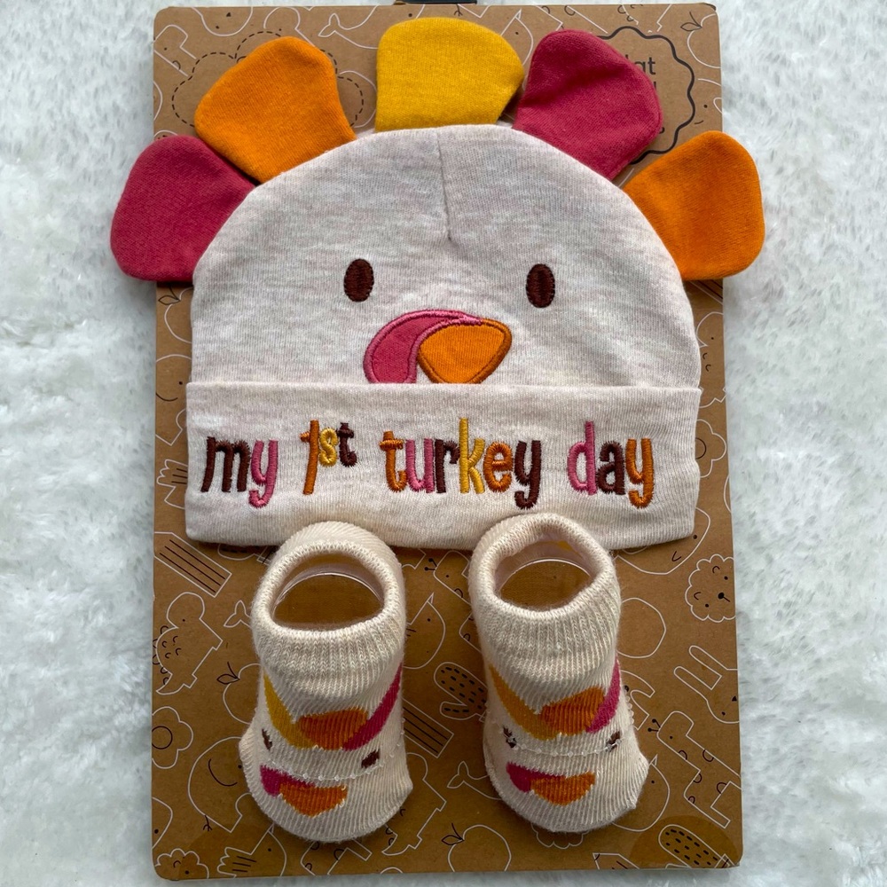 BABY ESSENTIALS, MY FIRST TURKEY DAY, HAT AND SOCKS, BABY BOY OR GIRL